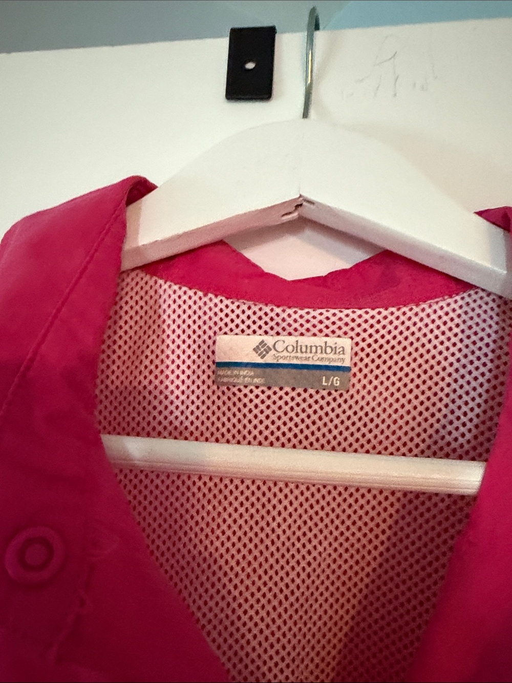 Columbia Women's Sleeveless Button-Down Shirt - Hot Pink - Picture 2 of 5